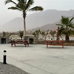 Jebel Sifah Golf View Apartment