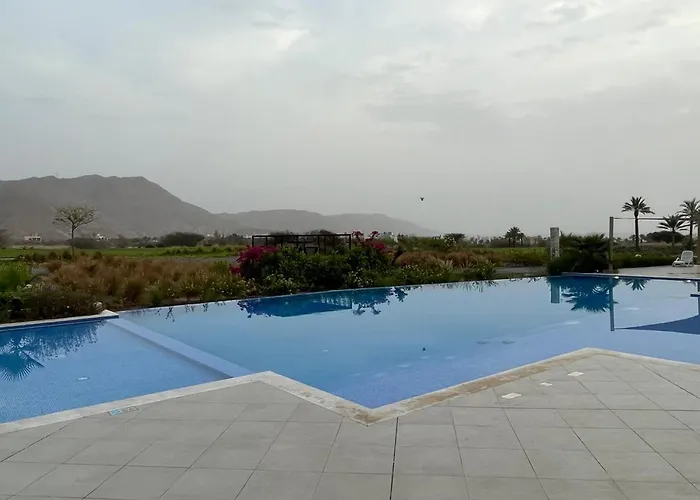 Jebel Sifah Golf View Apartment